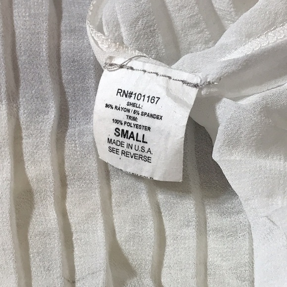 Cha Cha vente brand new without tags womans PS gray and white shirt - Picture 5 of 5